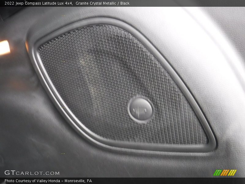 Granite Crystal Metallic / Black 2022 Jeep Compass Latitude Lux 4x4