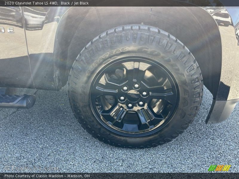 Black / Jet Black 2020 Chevrolet Tahoe LS 4WD