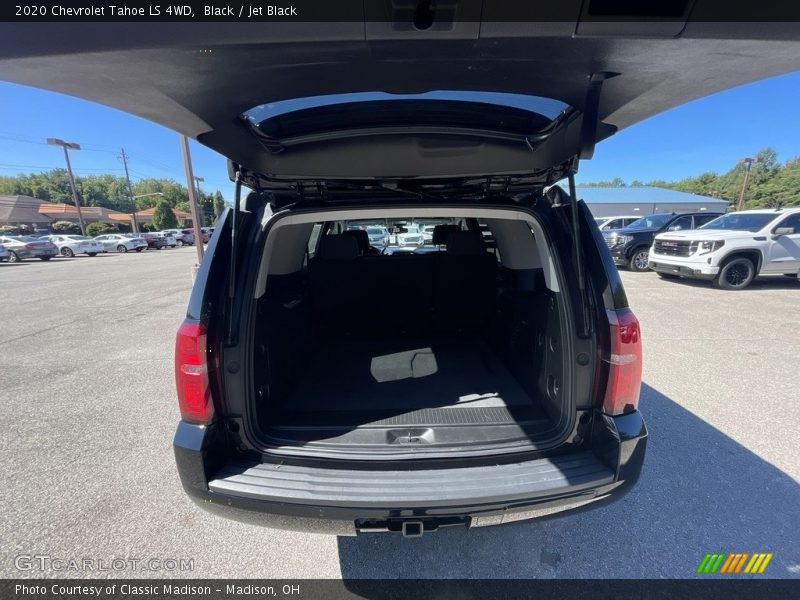 Black / Jet Black 2020 Chevrolet Tahoe LS 4WD