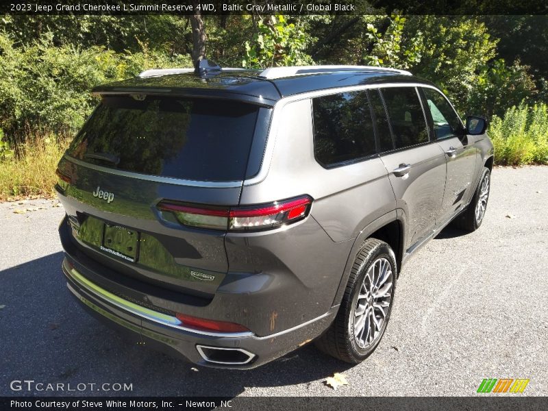 Baltic Gray Metallic / Global Black 2023 Jeep Grand Cherokee L Summit Reserve 4WD