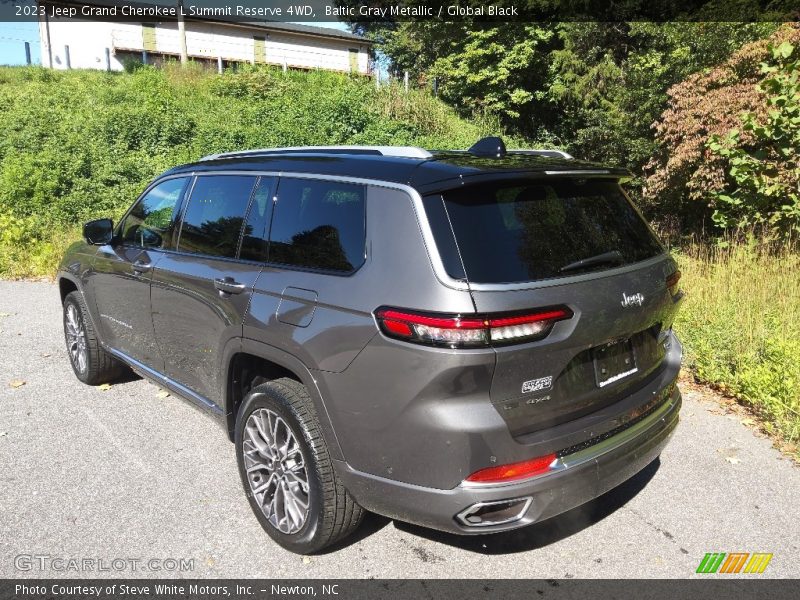 Baltic Gray Metallic / Global Black 2023 Jeep Grand Cherokee L Summit Reserve 4WD