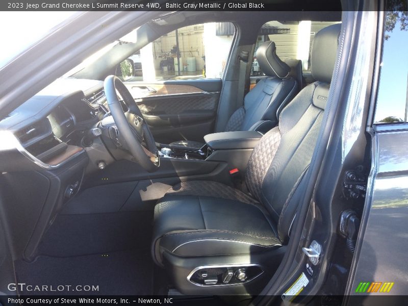 Front Seat of 2023 Grand Cherokee L Summit Reserve 4WD