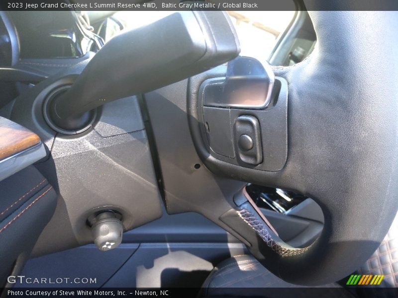 Baltic Gray Metallic / Global Black 2023 Jeep Grand Cherokee L Summit Reserve 4WD