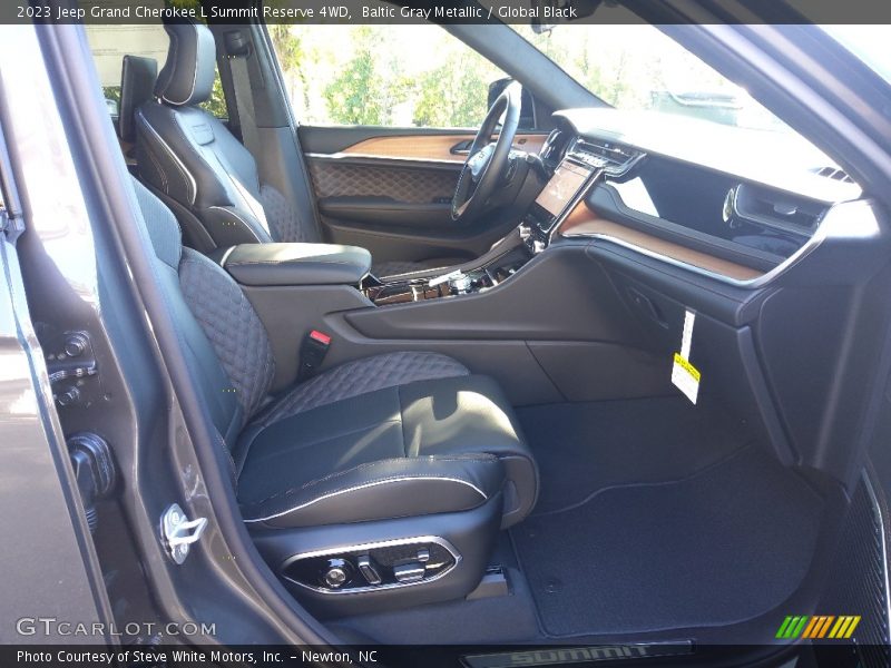 Front Seat of 2023 Grand Cherokee L Summit Reserve 4WD