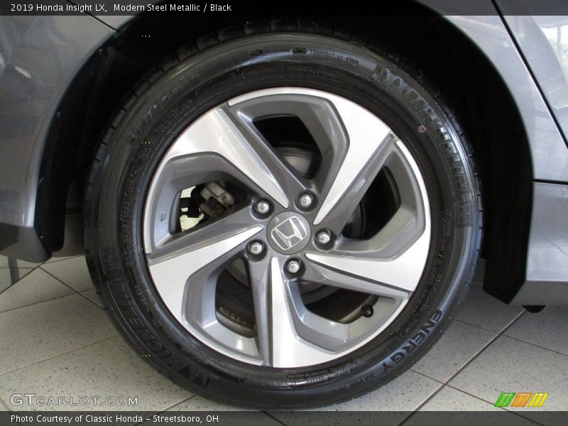 Modern Steel Metallic / Black 2019 Honda Insight LX