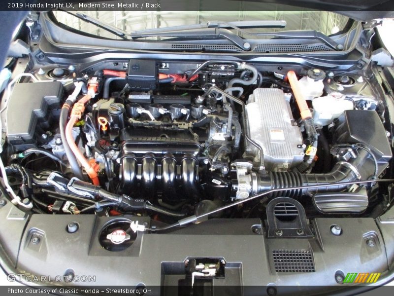Modern Steel Metallic / Black 2019 Honda Insight LX