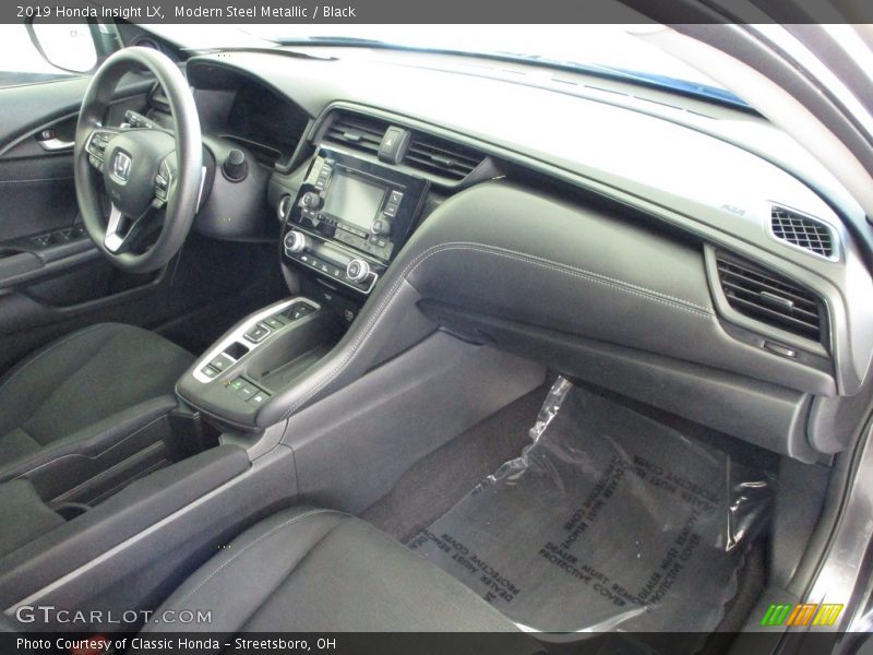 Modern Steel Metallic / Black 2019 Honda Insight LX