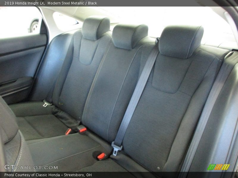 Modern Steel Metallic / Black 2019 Honda Insight LX