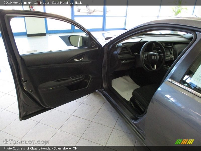 Modern Steel Metallic / Black 2019 Honda Insight LX