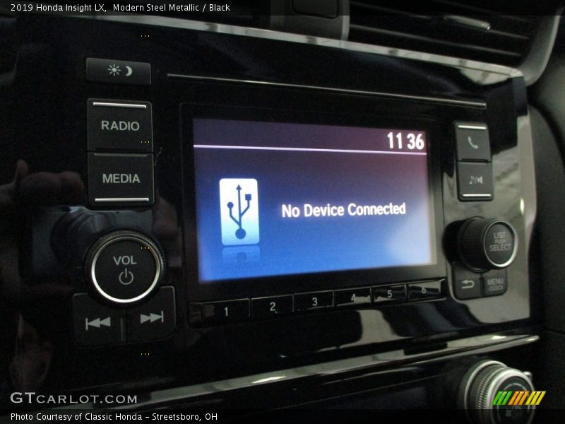 Modern Steel Metallic / Black 2019 Honda Insight LX