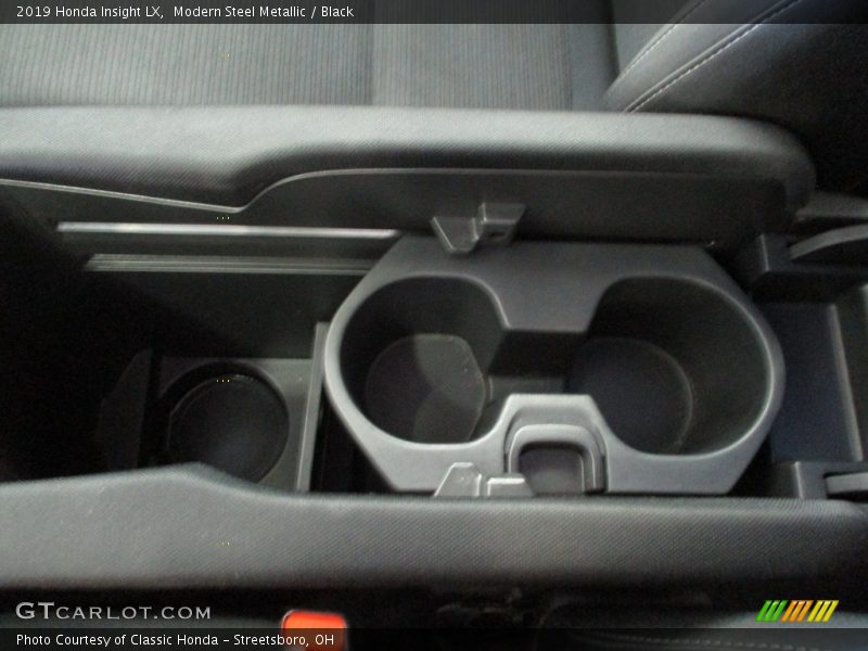 Modern Steel Metallic / Black 2019 Honda Insight LX
