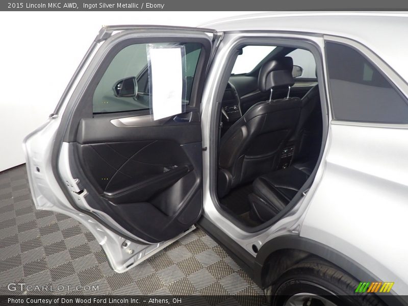 Ingot Silver Metallic / Ebony 2015 Lincoln MKC AWD