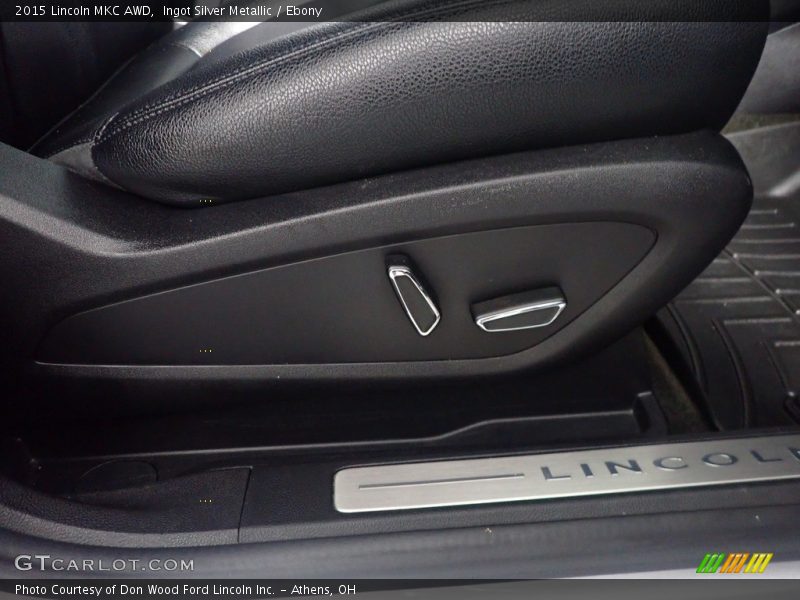 Ingot Silver Metallic / Ebony 2015 Lincoln MKC AWD
