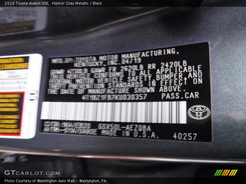 Harbor Gray Metallic / Black 2019 Toyota Avalon XSE