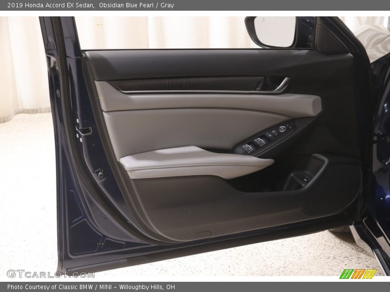Obsidian Blue Pearl / Gray 2019 Honda Accord EX Sedan