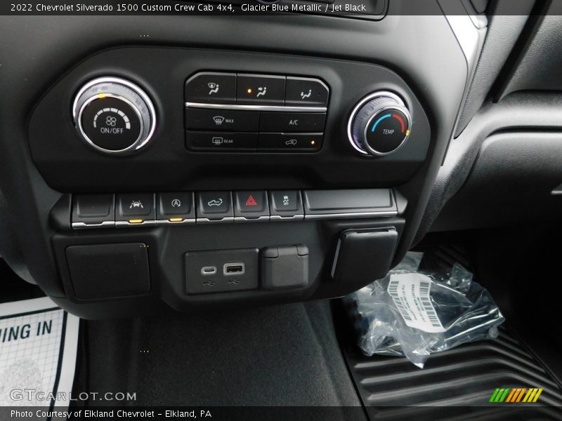 Glacier Blue Metallic / Jet Black 2022 Chevrolet Silverado 1500 Custom Crew Cab 4x4