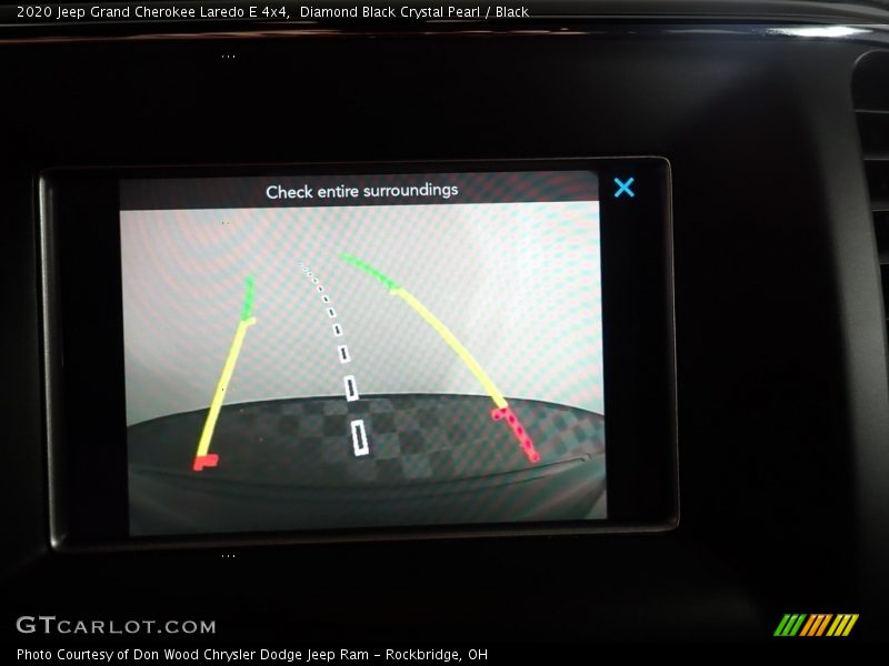 Diamond Black Crystal Pearl / Black 2020 Jeep Grand Cherokee Laredo E 4x4