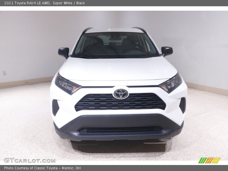 Super White / Black 2021 Toyota RAV4 LE AWD