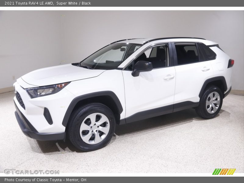 Super White / Black 2021 Toyota RAV4 LE AWD
