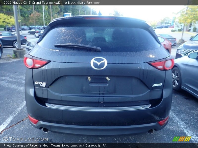 Jet Black Mica / Parchment 2019 Mazda CX-5 Grand Touring AWD