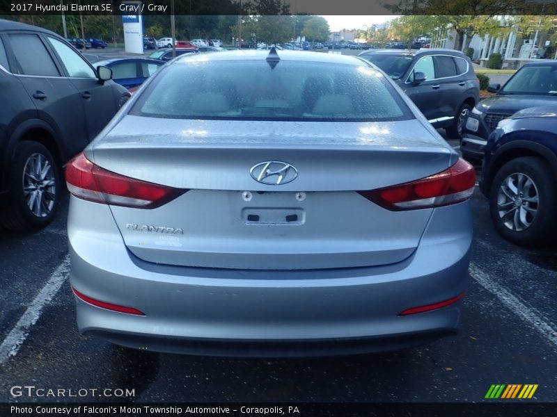 Gray / Gray 2017 Hyundai Elantra SE