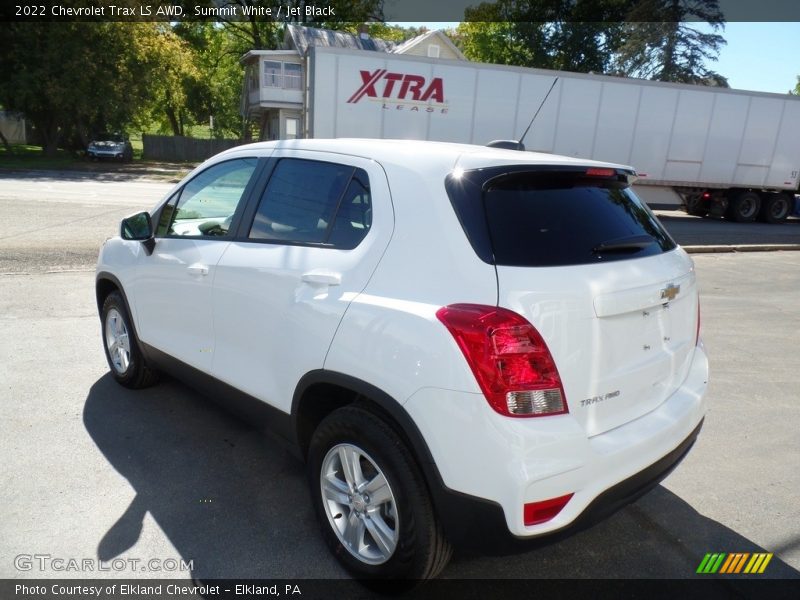 Summit White / Jet Black 2022 Chevrolet Trax LS AWD