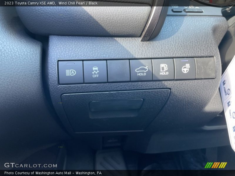 Wind Chill Pearl / Black 2023 Toyota Camry XSE AWD