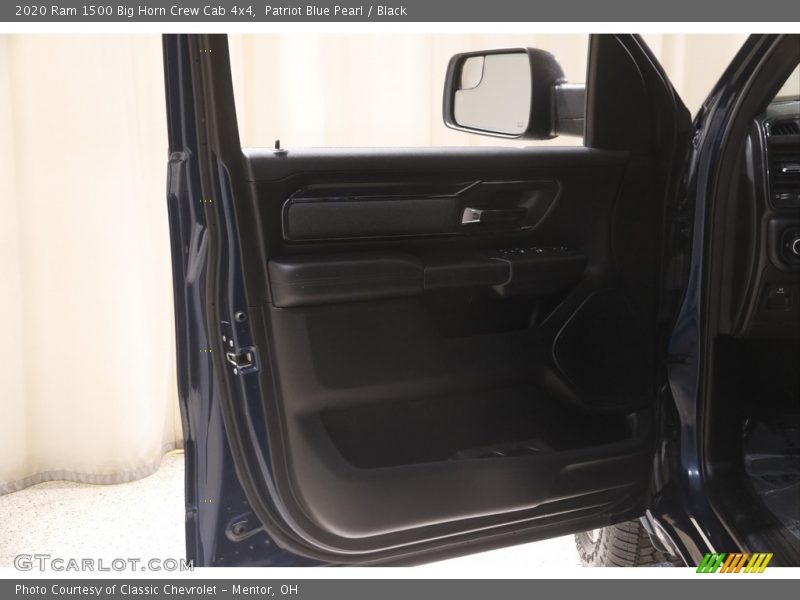 Patriot Blue Pearl / Black 2020 Ram 1500 Big Horn Crew Cab 4x4