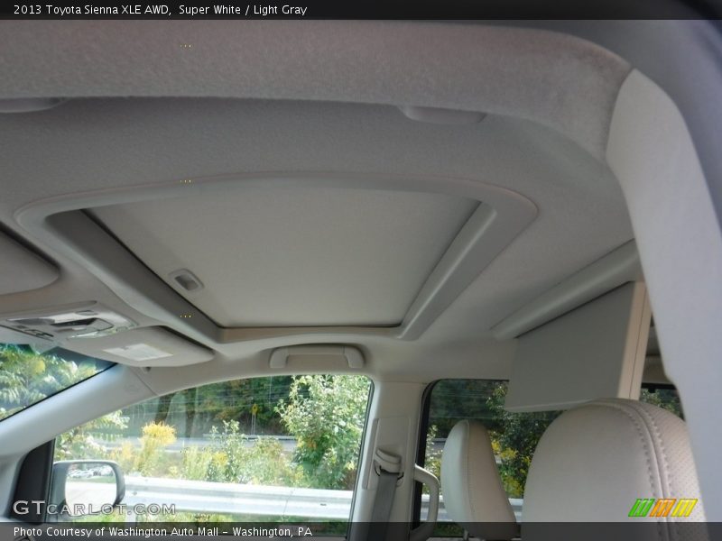 Super White / Light Gray 2013 Toyota Sienna XLE AWD