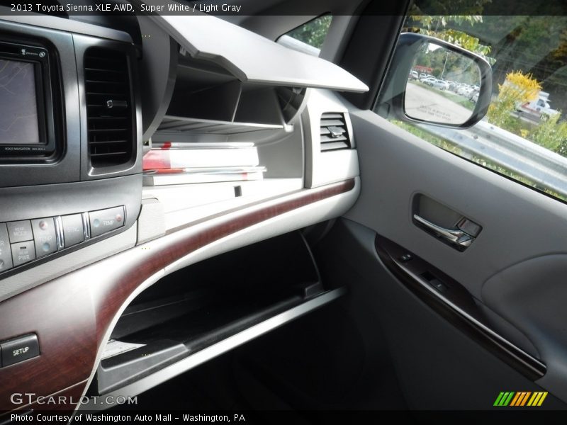 Super White / Light Gray 2013 Toyota Sienna XLE AWD