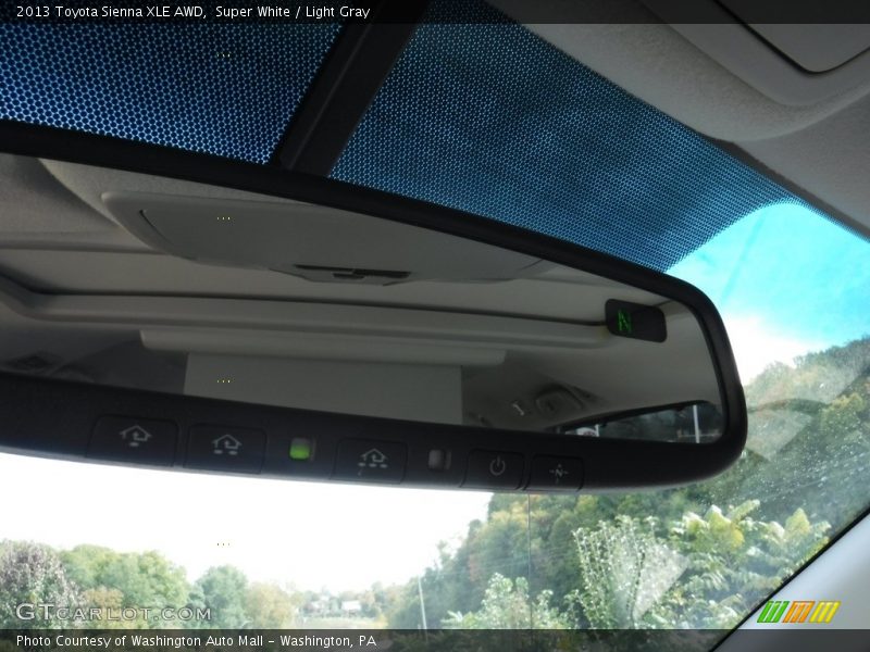 Super White / Light Gray 2013 Toyota Sienna XLE AWD