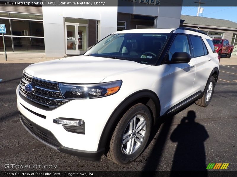 Star White Metallic / Ebony 2022 Ford Explorer XLT 4WD