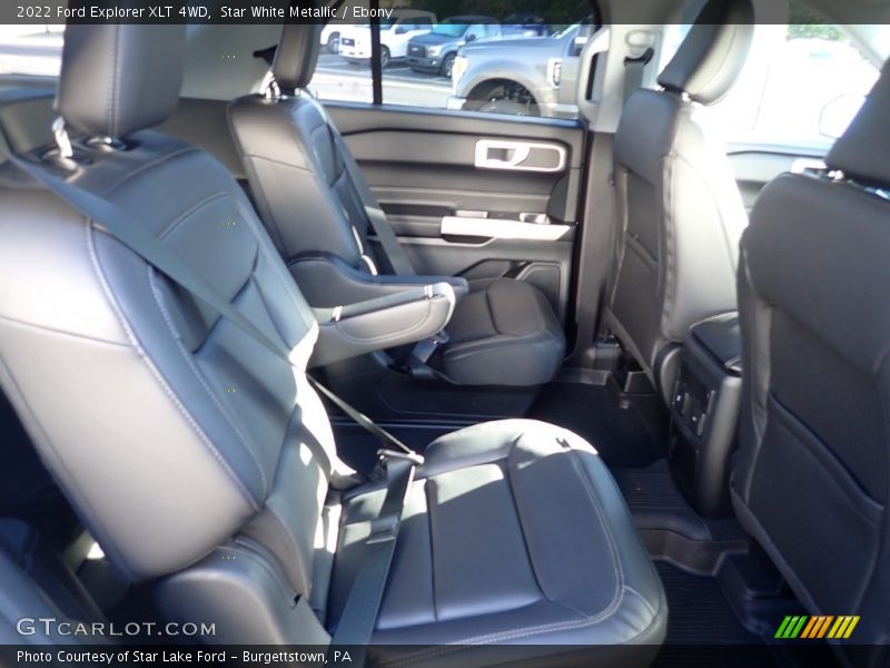 Star White Metallic / Ebony 2022 Ford Explorer XLT 4WD