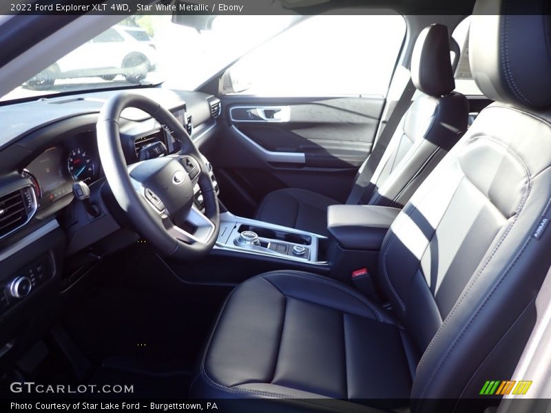 Star White Metallic / Ebony 2022 Ford Explorer XLT 4WD