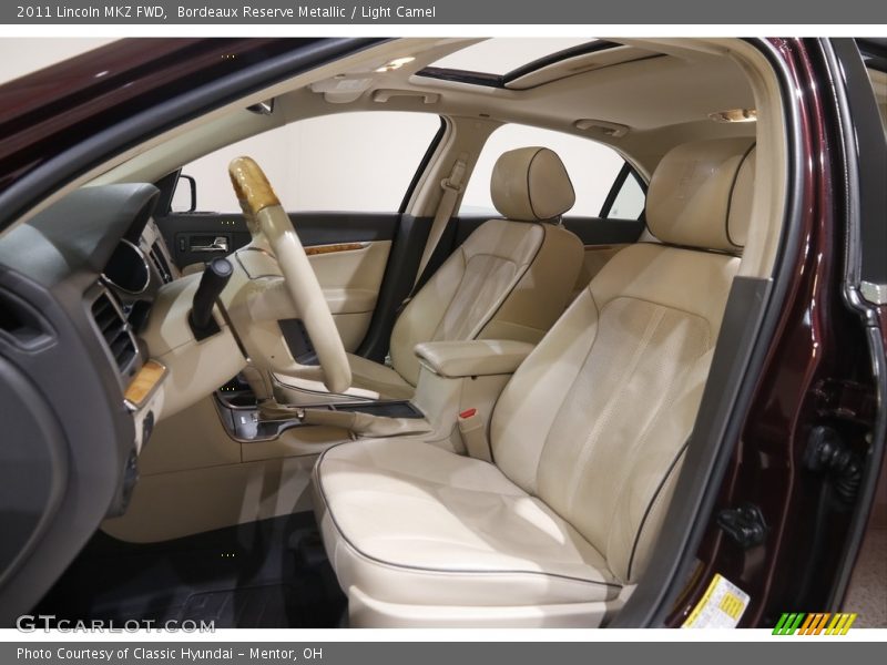 Bordeaux Reserve Metallic / Light Camel 2011 Lincoln MKZ FWD