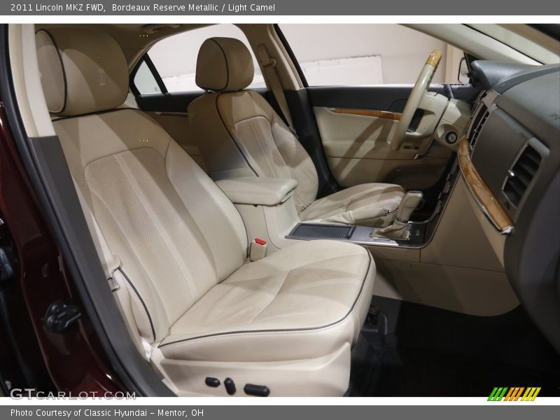 Bordeaux Reserve Metallic / Light Camel 2011 Lincoln MKZ FWD
