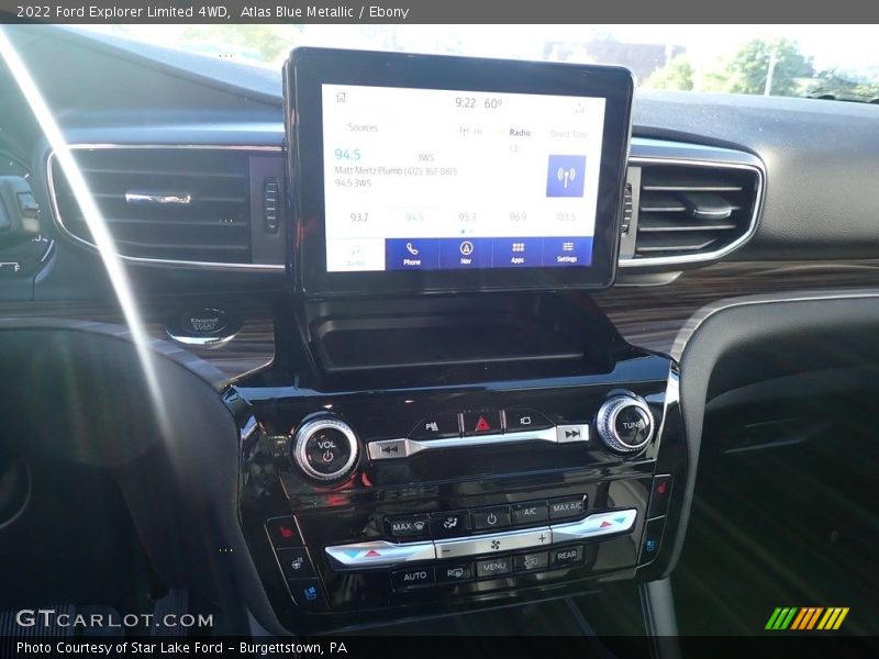 Atlas Blue Metallic / Ebony 2022 Ford Explorer Limited 4WD