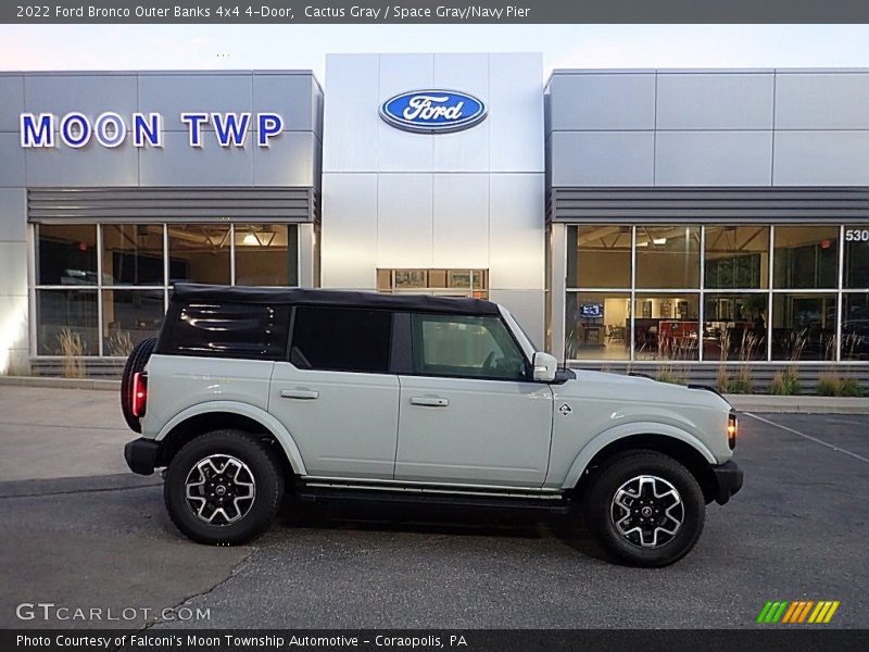 Cactus Gray / Space Gray/Navy Pier 2022 Ford Bronco Outer Banks 4x4 4-Door