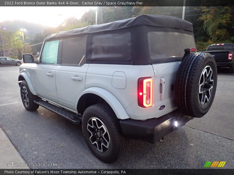Cactus Gray / Space Gray/Navy Pier 2022 Ford Bronco Outer Banks 4x4 4-Door