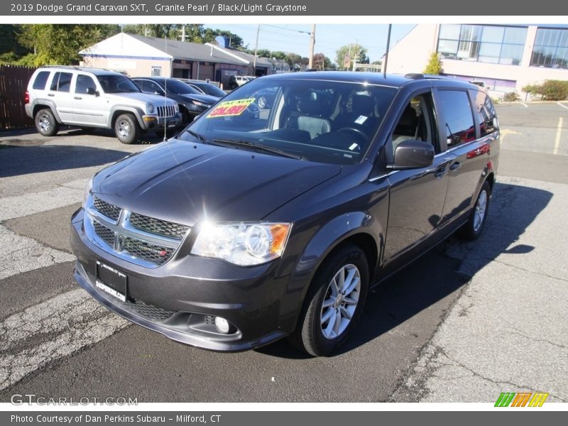Granite Pearl / Black/Light Graystone 2019 Dodge Grand Caravan SXT
