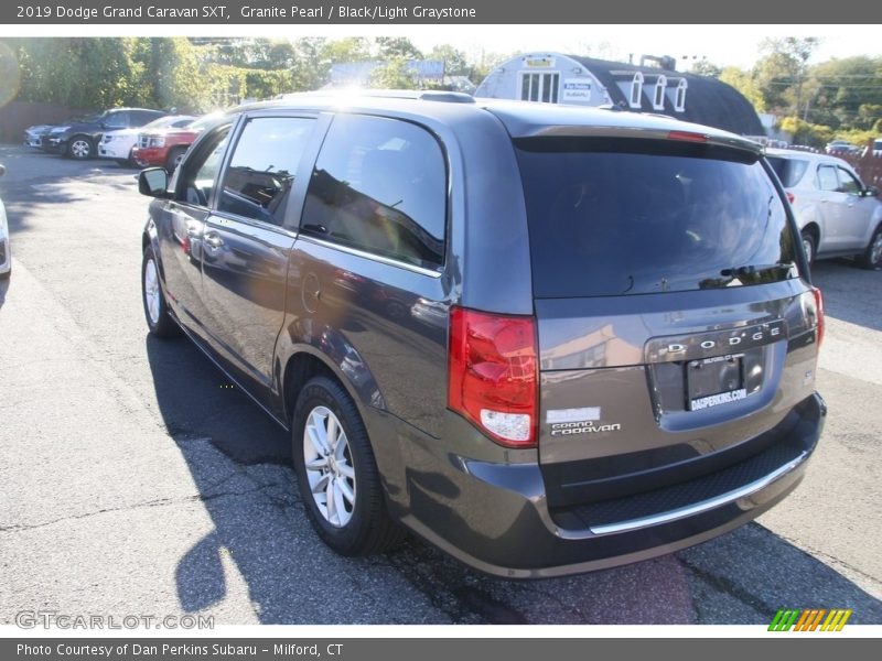 Granite Pearl / Black/Light Graystone 2019 Dodge Grand Caravan SXT