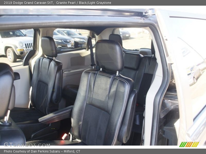 Granite Pearl / Black/Light Graystone 2019 Dodge Grand Caravan SXT