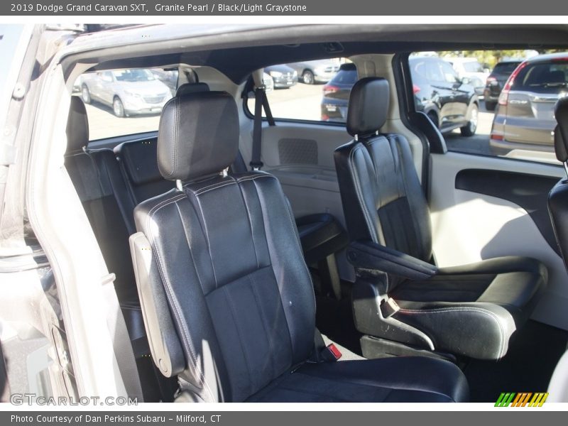 Granite Pearl / Black/Light Graystone 2019 Dodge Grand Caravan SXT