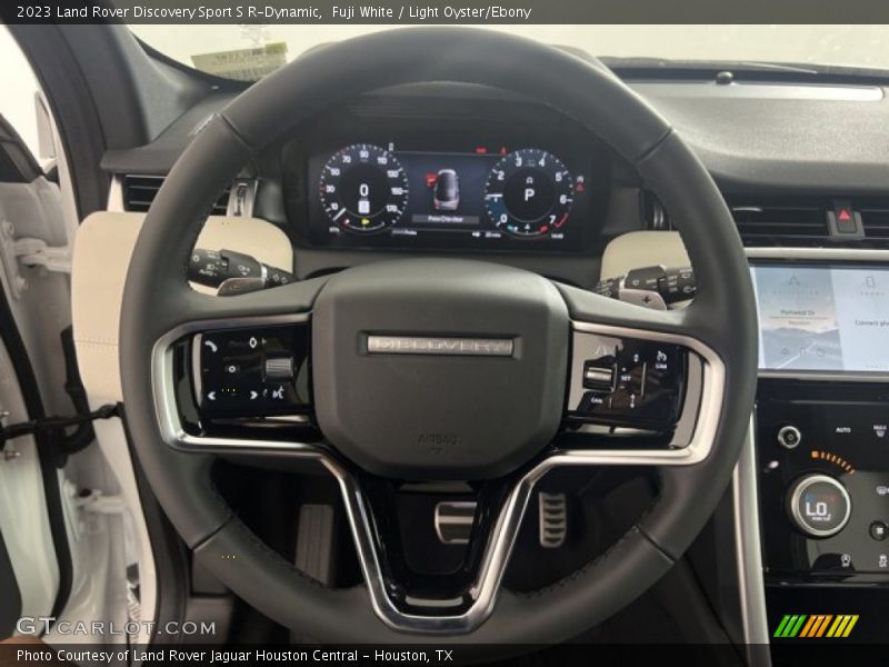 Fuji White / Light Oyster/Ebony 2023 Land Rover Discovery Sport S R-Dynamic