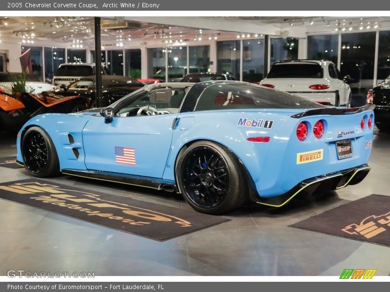 Arctic White / Ebony 2005 Chevrolet Corvette Coupe