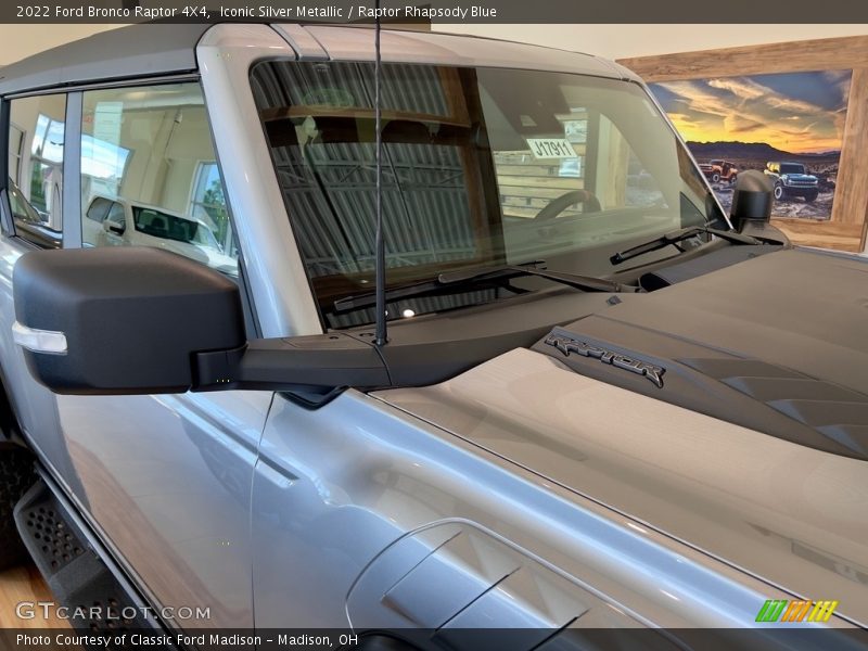  2022 Bronco Raptor 4X4 Logo