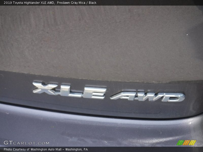Predawn Gray Mica / Black 2019 Toyota Highlander XLE AWD