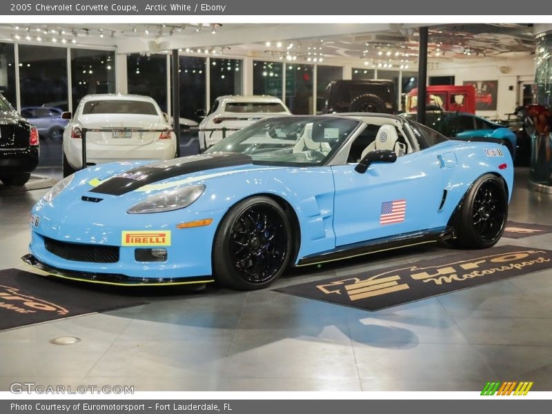Arctic White / Ebony 2005 Chevrolet Corvette Coupe