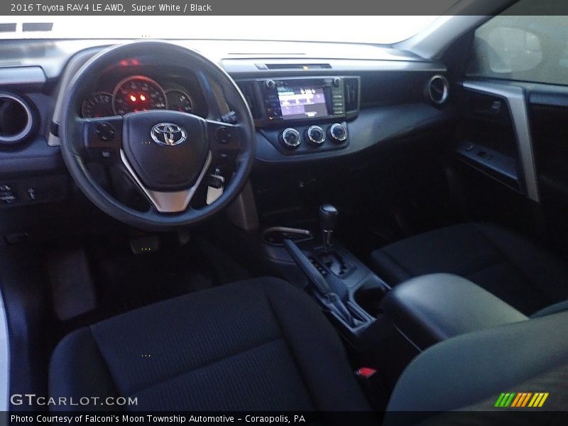 Super White / Black 2016 Toyota RAV4 LE AWD