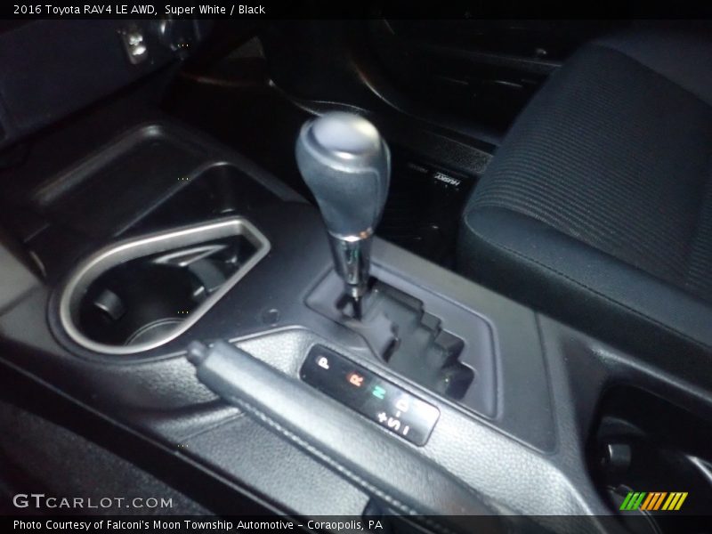 Super White / Black 2016 Toyota RAV4 LE AWD